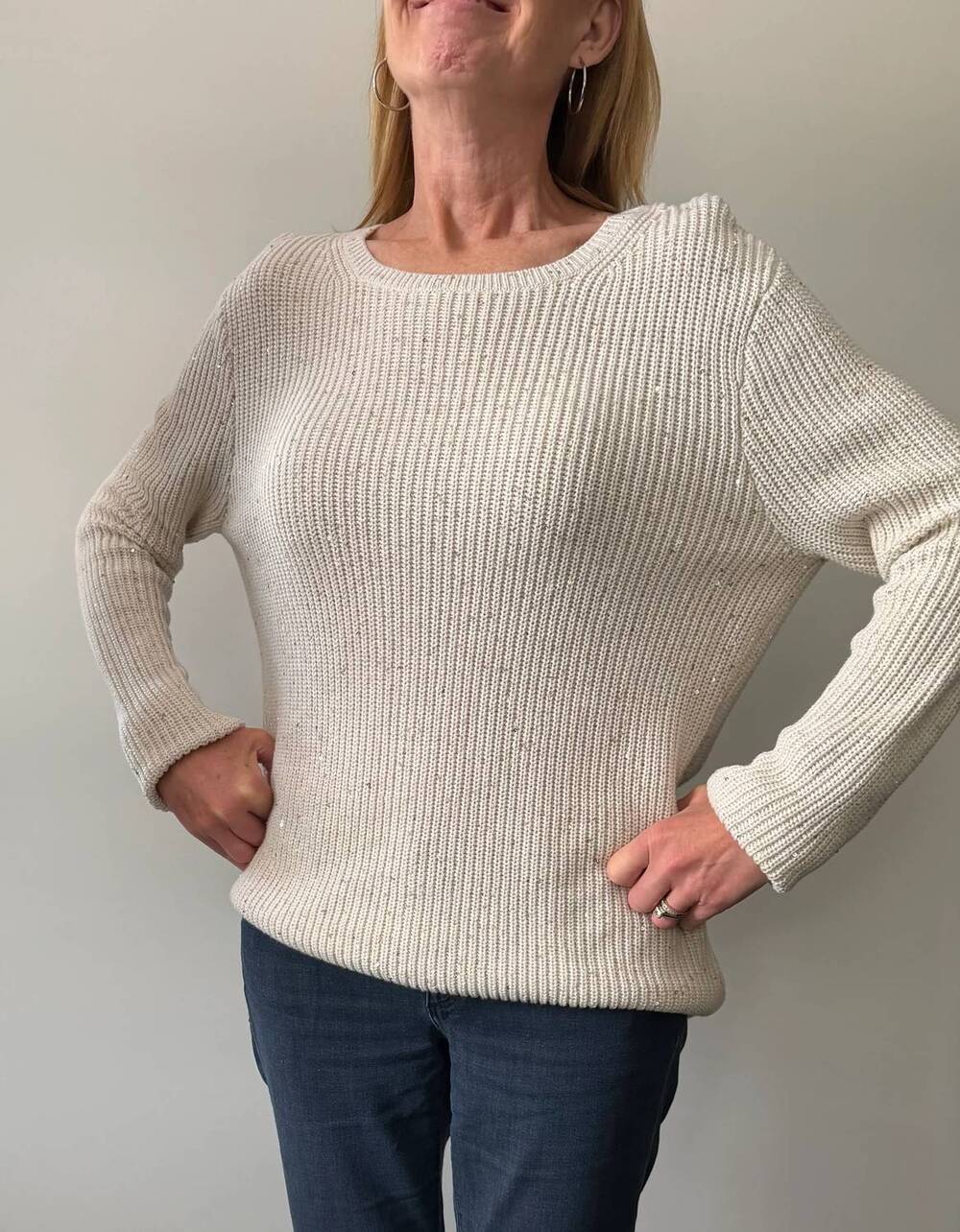 NEW GENERATION LOVE margot crew sweater in light beige